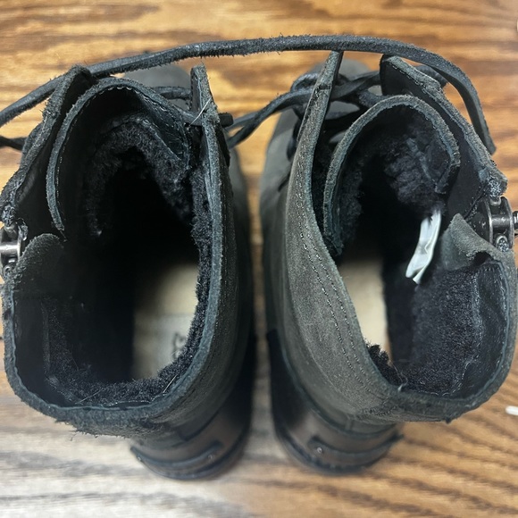 Warm Ugg Combat Boots 🥾 - Picture 3 of 6